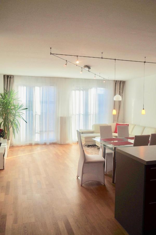 Modernes Studio-Apartment Nahe Zentrum Mit Garagenplatz 维也纳 外观 照片