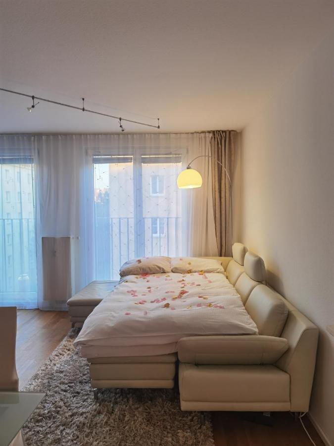 Modernes Studio-Apartment Nahe Zentrum Mit Garagenplatz 维也纳 外观 照片