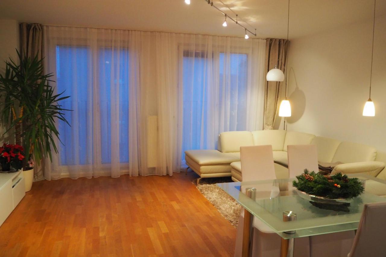 Modernes Studio-Apartment Nahe Zentrum Mit Garagenplatz 维也纳 外观 照片